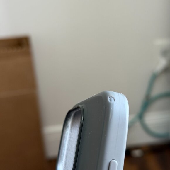 Apple iPhone 16 Pro Silicone Case – Grey – Authentic,  Like New - Picture 3 of 7